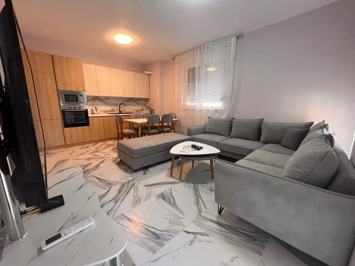 Niki Apartments Shen Gjin Lezhe