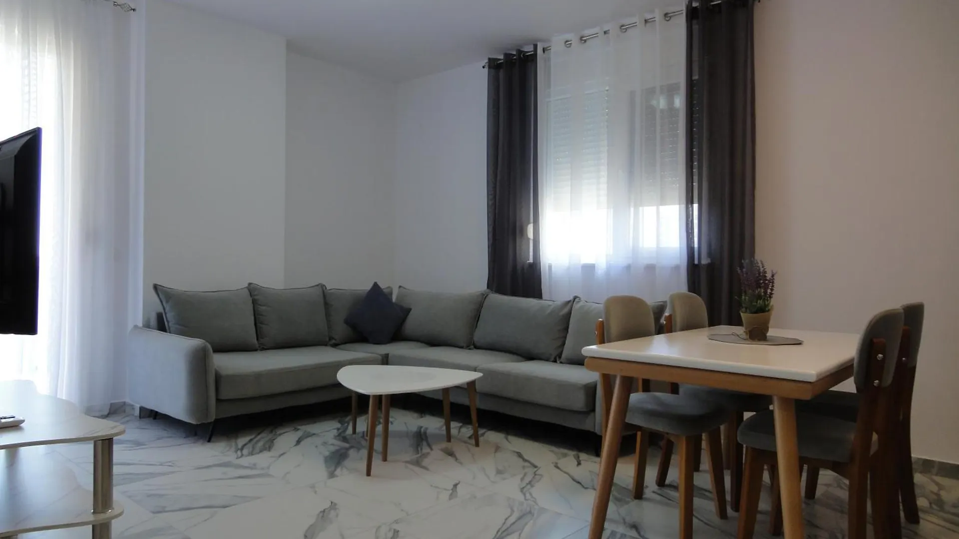 Niki Apartments Shen Gjin Lezhe