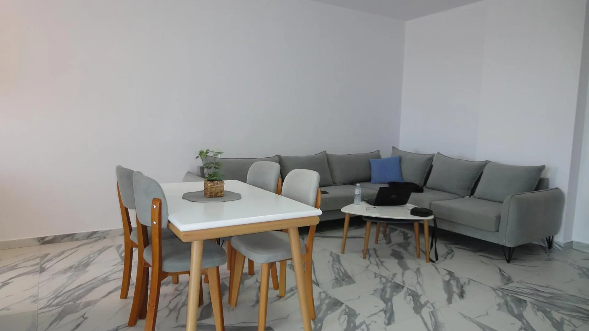 Niki Apartments Shen Gjin Lezhe