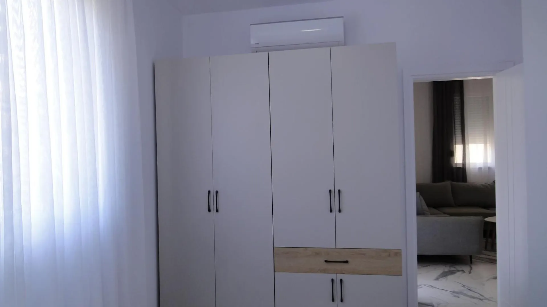 Niki Apartments Shen Gjin Lezhe 0*,
