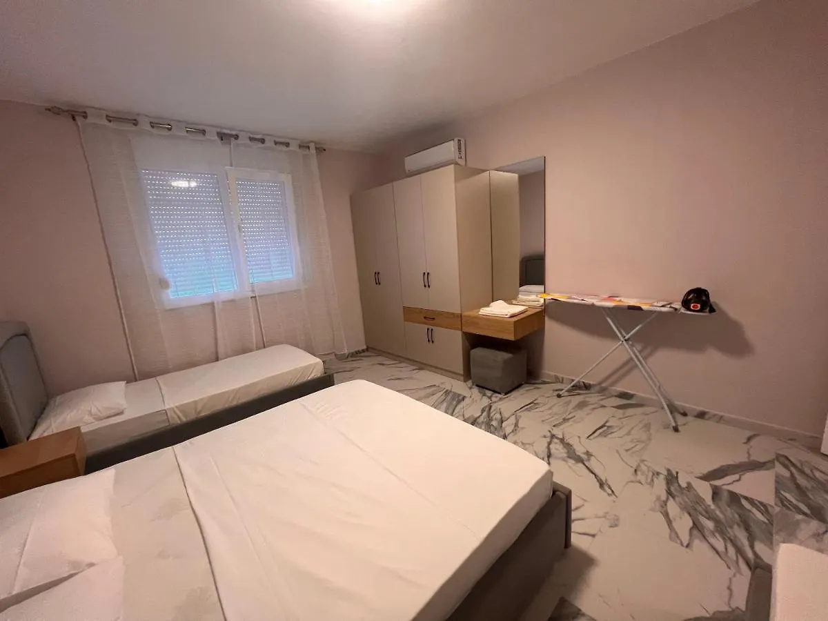 Niki'S Apartments Shen Gjin Lezhe