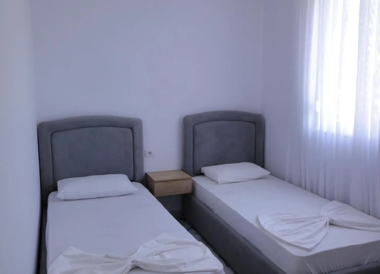 Niki'S Apartments Shen Gjin Lezhe