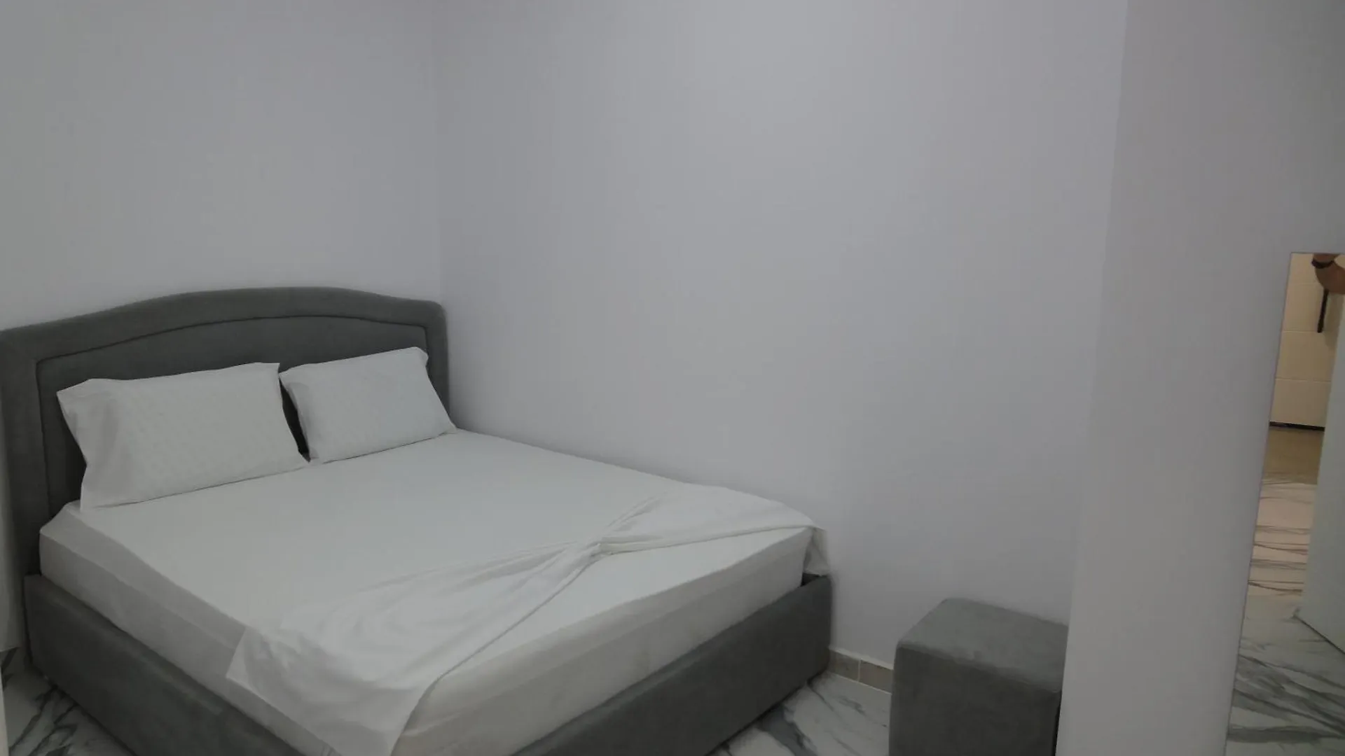 Niki'S Apartments Shen Gjin Lezhe Albania